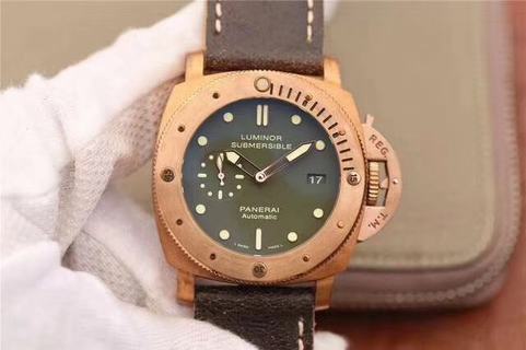 Replica Panerai Luminor Submersible 1950 Bronzo PAM382 VS Factory V2 1:1 Best Edition, 47MM, Bronze, Green Dial, Brown Leather Strap, SWISS Panerai P9000 Automatic Movement