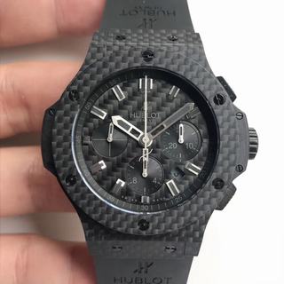 Replica Hublot Big Bang Carbon 301.QX.1724.RX V6 Factory 1:1 Best Edition, Chronograph, 44MM, Carbon Fiber, Carbon Fiber Dial, Black Rubber Strap, SWISS HUB4100 Automatic Movement
