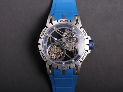 Replica Roger Dubuis Excalibur Spyder Skeleton Flying Tourbillon RDDBEX0479 SIHH2015 JB Factory 1:1 best edition,Titanium alloy Blue Dial Swiss RD505