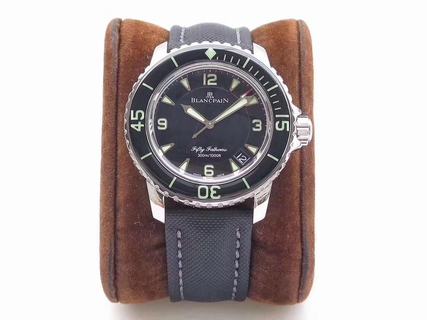 Replica Blancpain Fifty Fathoms 5015-1130-52 ZF Factory 1:1 Best Edition, Stainless Steel, Black Dial, Black Nylon Strap/Extra Nylon Strap, SWISS ETA 2836-2 Automatic Movement