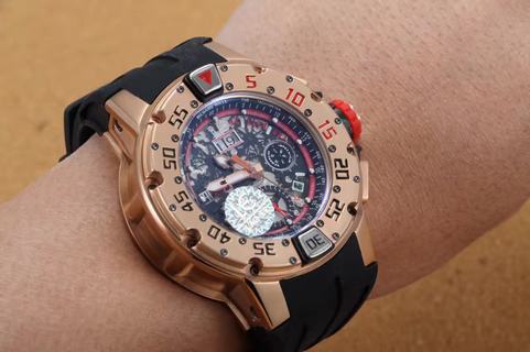 Replica Richard Mille RM032 Noob Factory V6F 1:1 Best Edition, Rose Gold, Black & Skeleton Dial, Black Rubber Strap, Swiss 7750 Automatic Movement