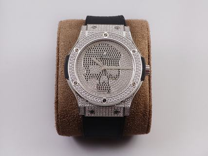 Replica Hublot Big Bang Automatic WWF Factory SS & Diamond Skull Dial M9015