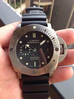 Replica Panerai Luminor Submersibe 1950 PAM 305 V6F Factory 1:1 Best Edition, 47MM, Titanium, Rotating Bezel, Black Dial, Black Rubber Strap, SWISS P9000 Automatic Movement