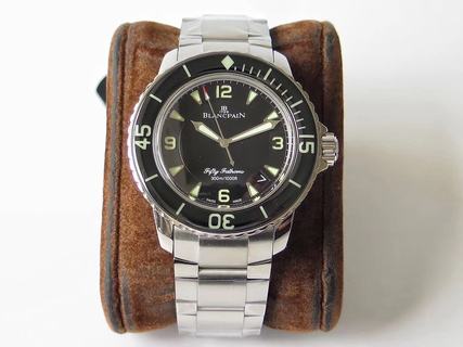 Replica Blancpain Fifty Fathoms 5015 1130 71 ZF Factory 1:1 Best Edition, Stainless Steel, Black Dial, Stainless Steel Bracelet, SWISS ETA 2836-2 Automatic Movement
