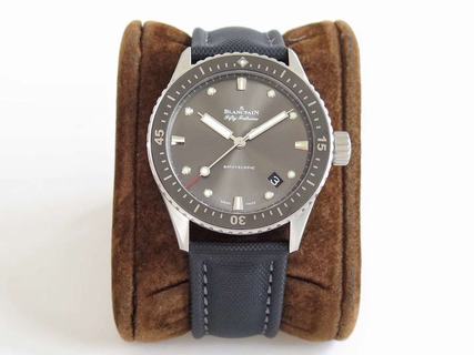 Replica Blancpain Fifty Fathoms Bathyscaphe 5000-1110-B52A ZF Factory 1:1 Best Edition, Stainless Steel, Ceramic Bezel, Shiny Black Dial, Black Nylon Strap, SWISS Blancpain 1315 Automatic Movement